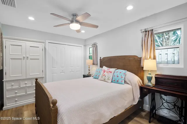 $899,999 | 3945 Indian River Drive, Cocoa, FL 32926