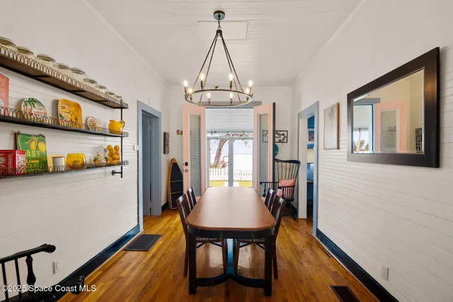 $899,999 | 3945 Indian River Drive, Cocoa, FL 32926