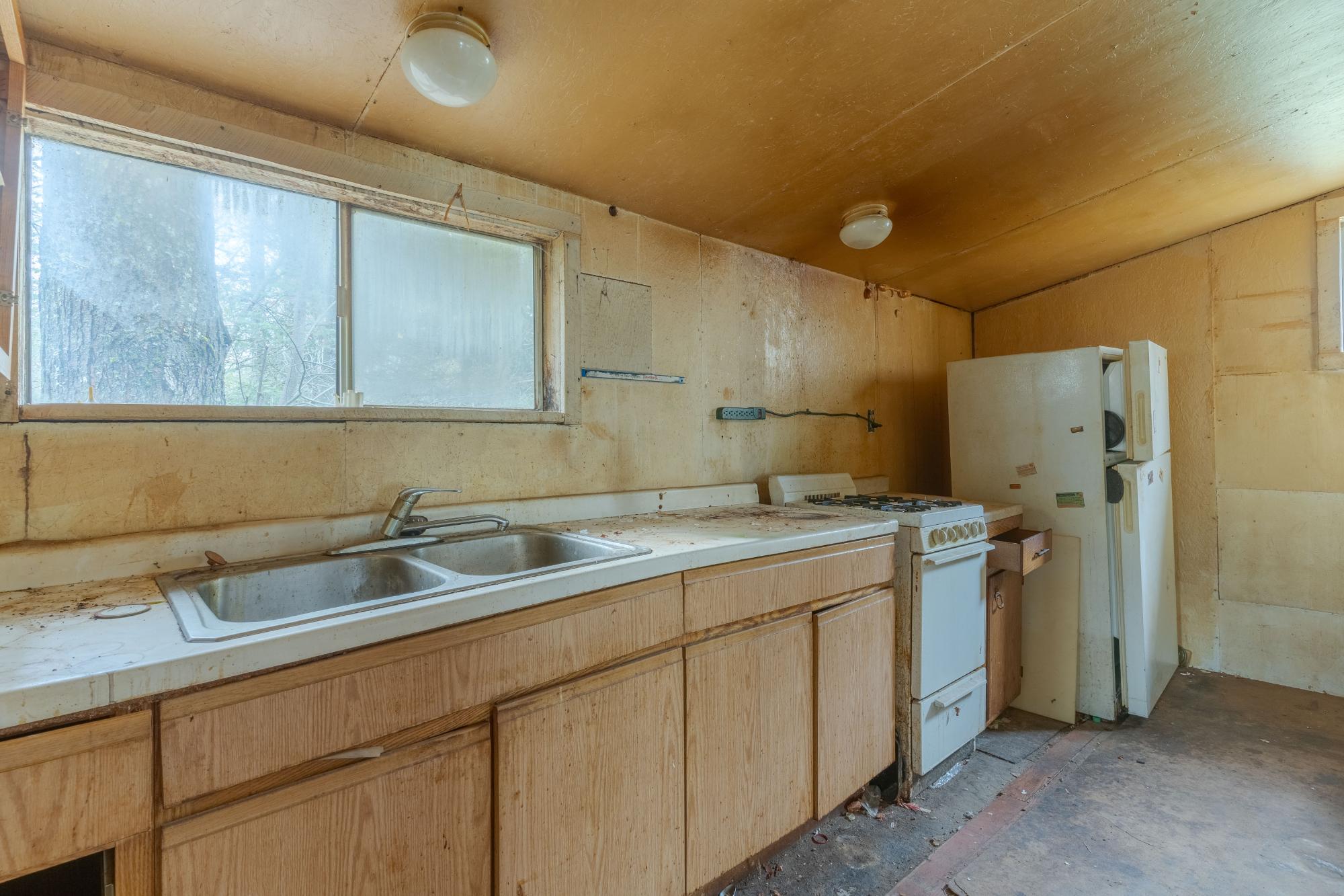 162 Section 6 Road Crystal Falls, MI 49920 - Photo 28 of 37 Gallery Image 28