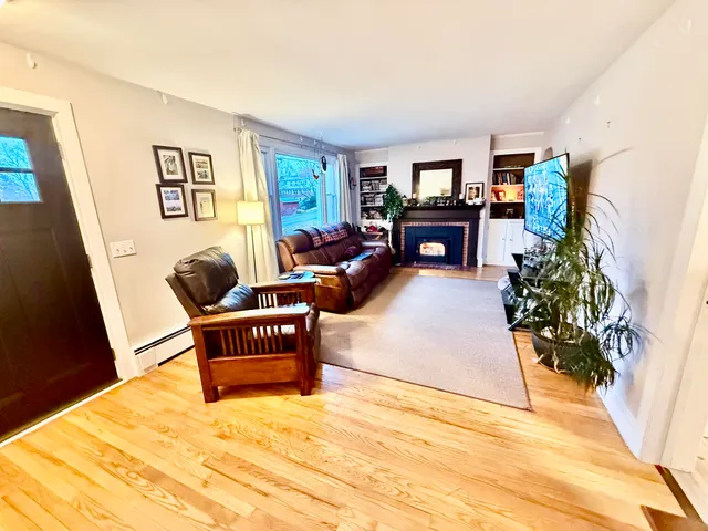 $299,000 | 8 Lloyd Road, Waterville, ME 04901