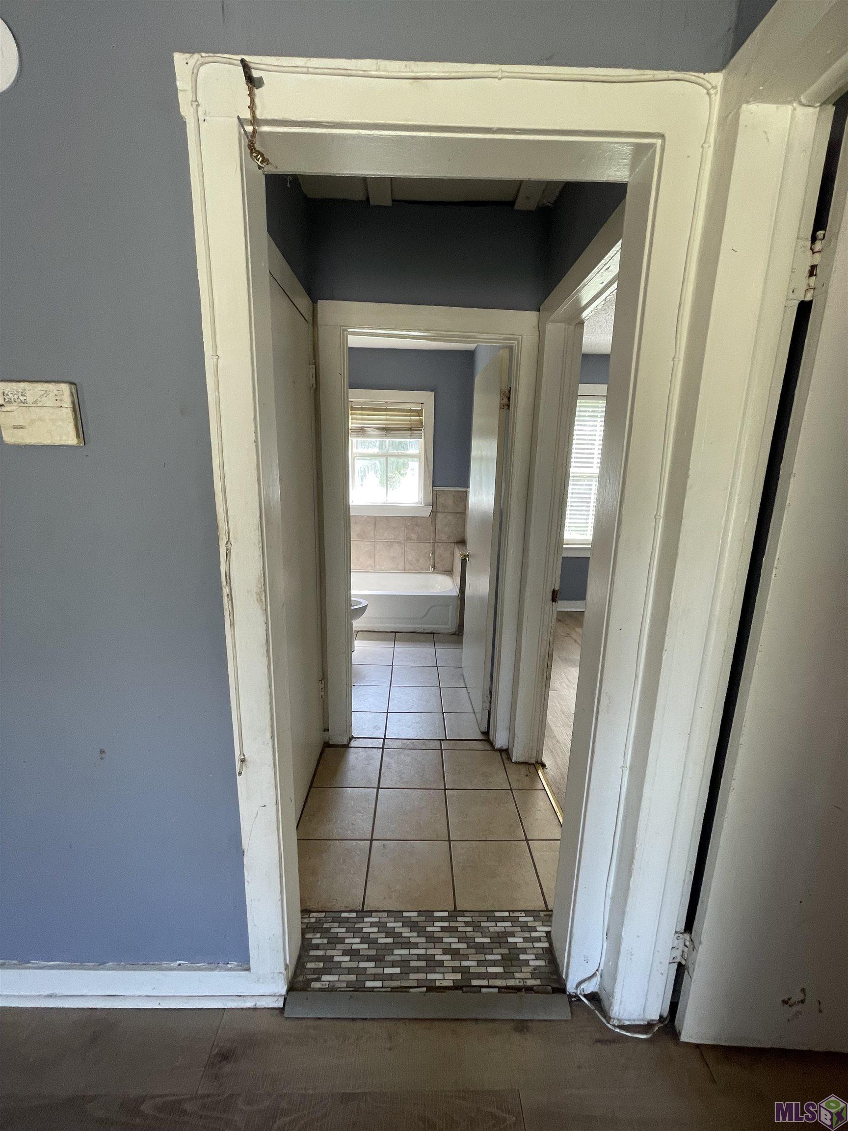 363 West Johnson Street Baton Rouge, LA 70802 - Photo 3 of 10