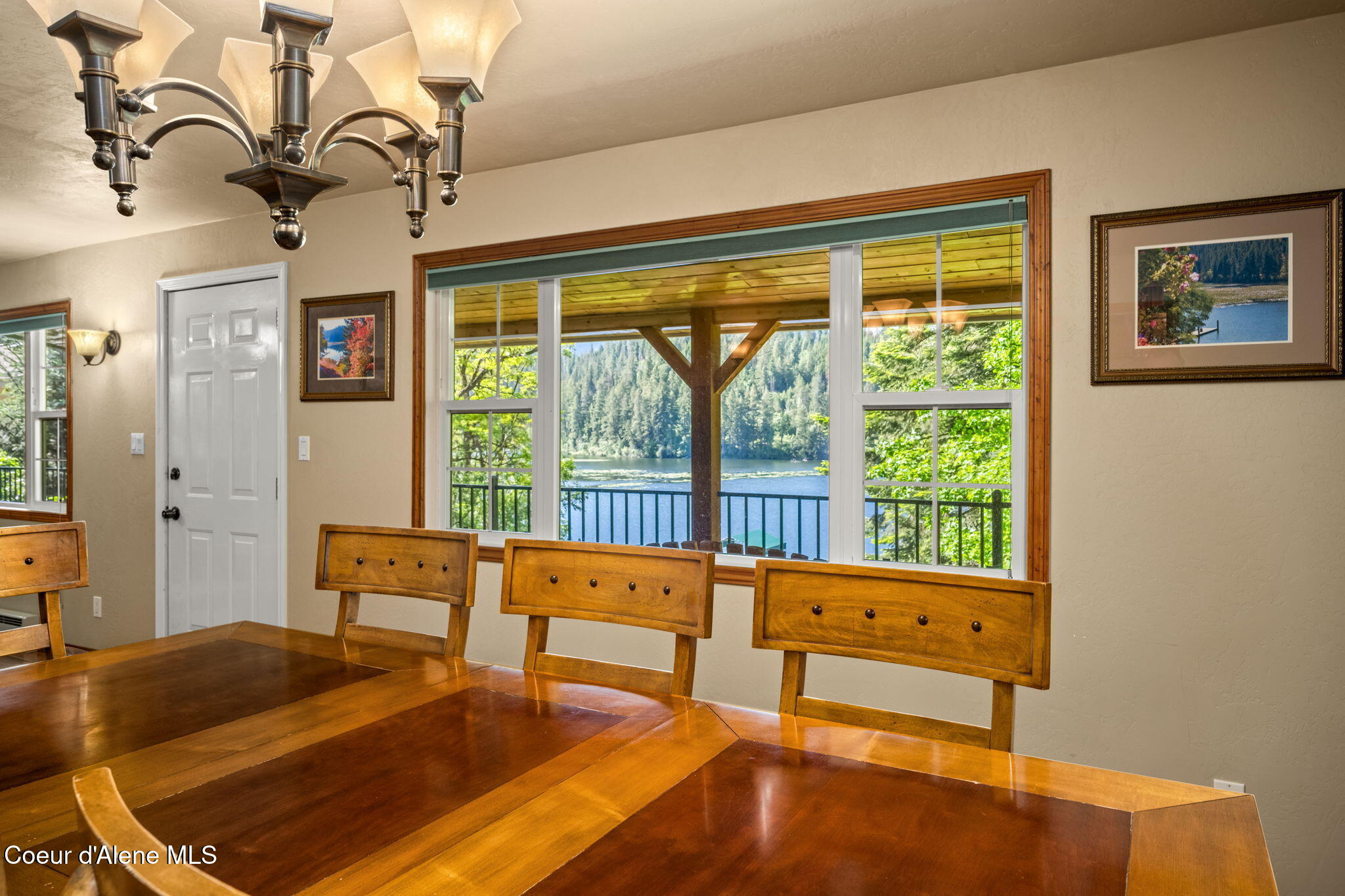 19503 East Hayden Lake Road Hayden, ID 83835 - Photo 22 of 72 Dining Room