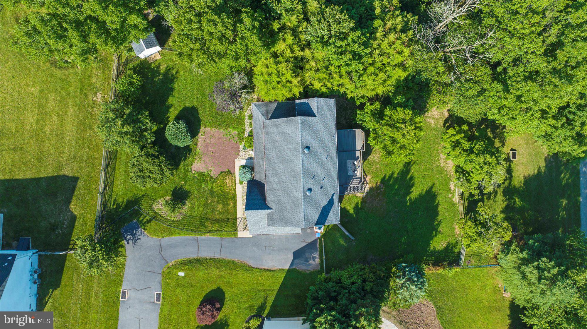 131 Appledale Road Norristown, PA 19403 - Photo 47 of 50 an aerial view of a house with a yard