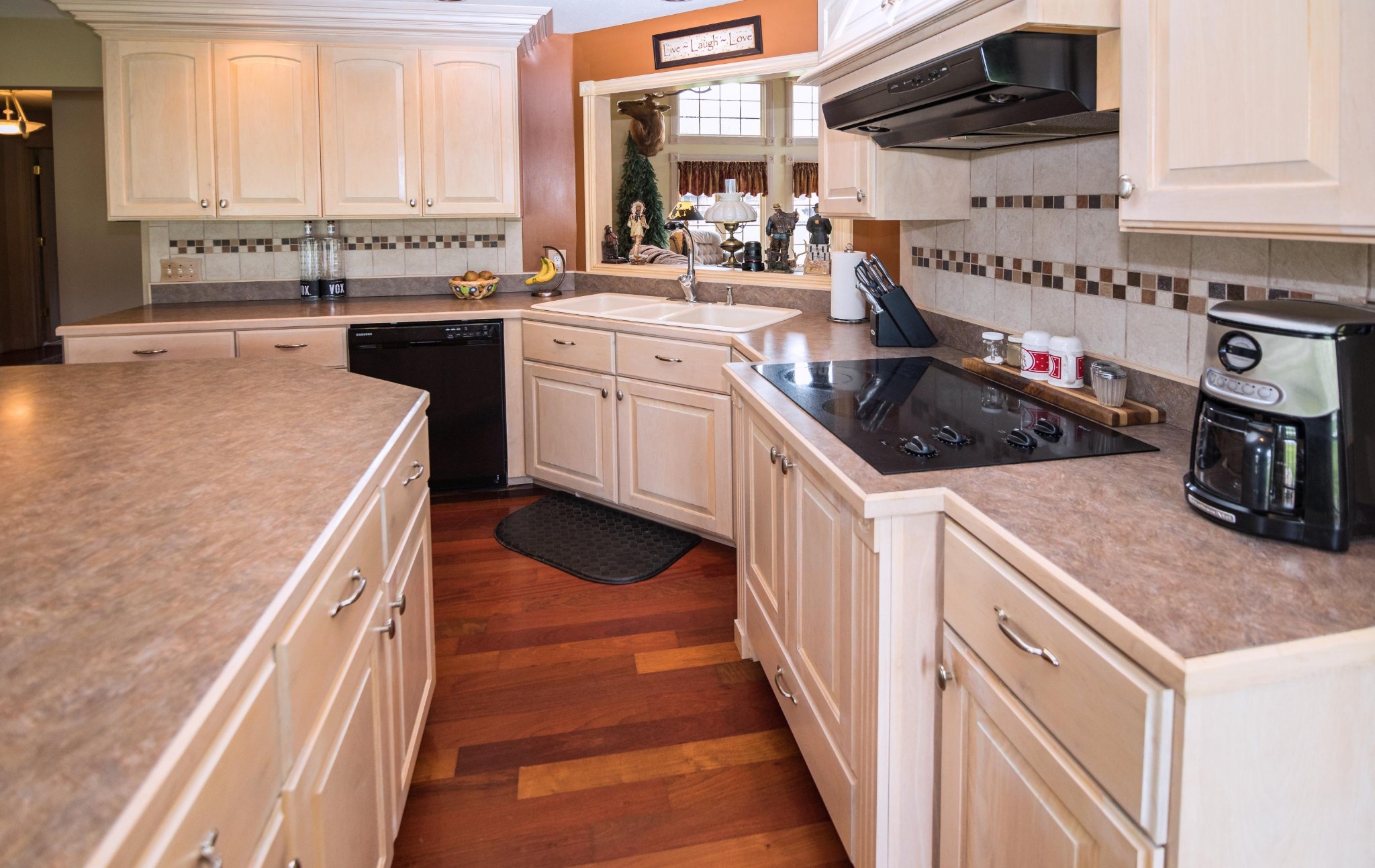 3565 Wears Valley Road Sevierville, TN 37862 - Photo 13 of 40 Gallery Image 13