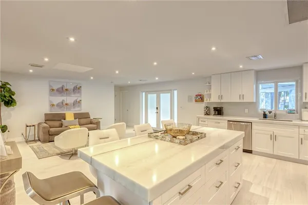 $19,995 | 1800 Admirals Way, Fort Lauderdale, FL 33316