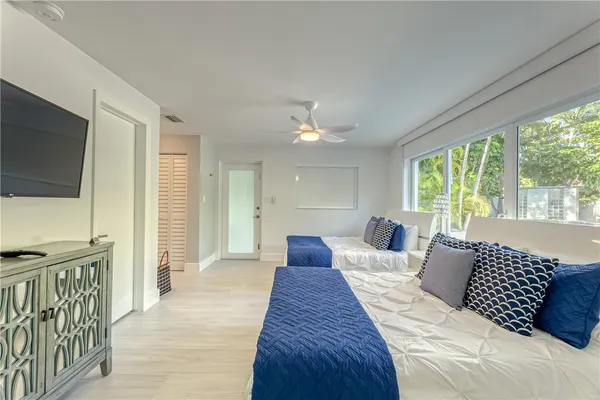 $19,995 | 1800 Admirals Way, Fort Lauderdale, FL 33316