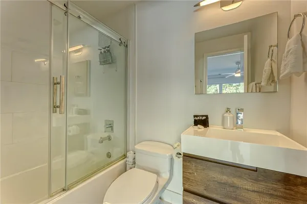 $19,995 | 1800 Admirals Way, Fort Lauderdale, FL 33316