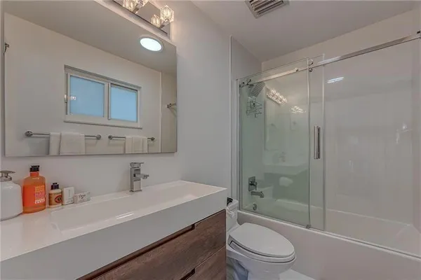 $19,995 | 1800 Admirals Way, Fort Lauderdale, FL 33316