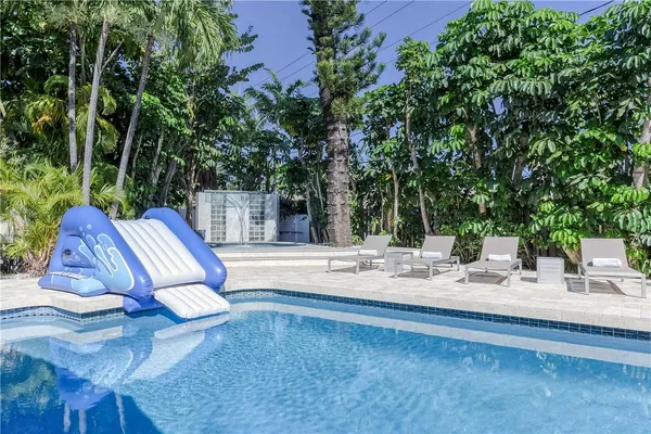 $19,995 | 1800 Admirals Way, Fort Lauderdale, FL 33316