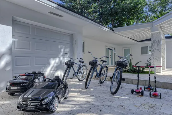 $19,995 | 1800 Admirals Way, Fort Lauderdale, FL 33316