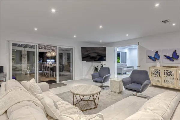 $19,995 | 1800 Admirals Way, Fort Lauderdale, FL 33316