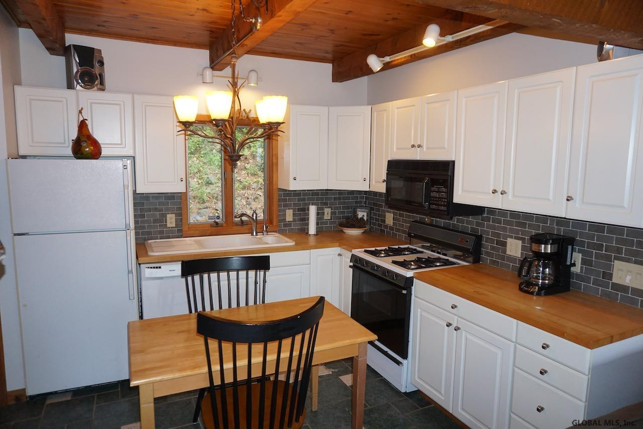 1096 South Shore Road Edinburg, NY 12835 - Photo 4 of 30 Photo 4