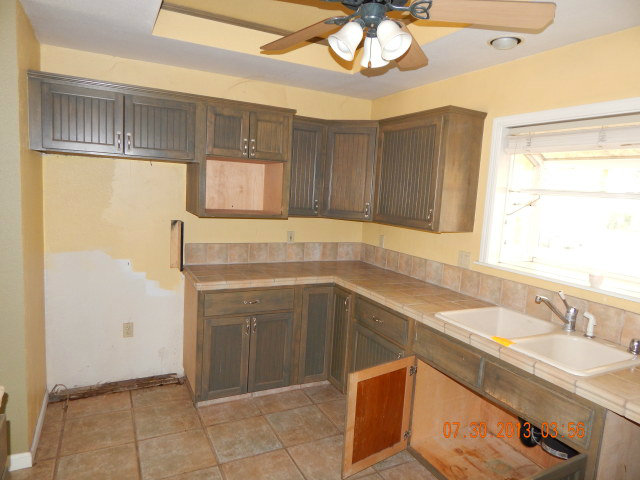 11255 North Leach Road Lodi, CA 95240 - Photo 11 of 25 Gallery Image 11