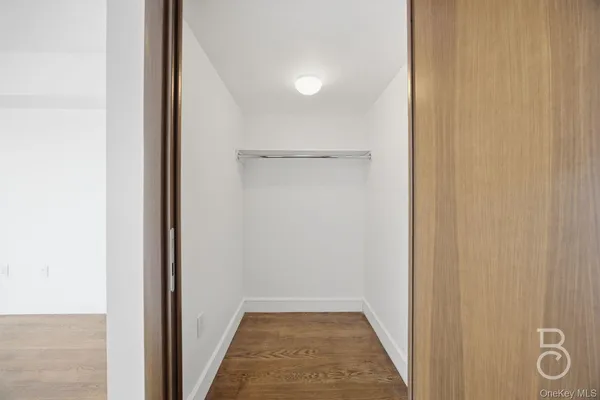 $729,000 | 21-24 30th Avenue, Unit 4A | Astoria