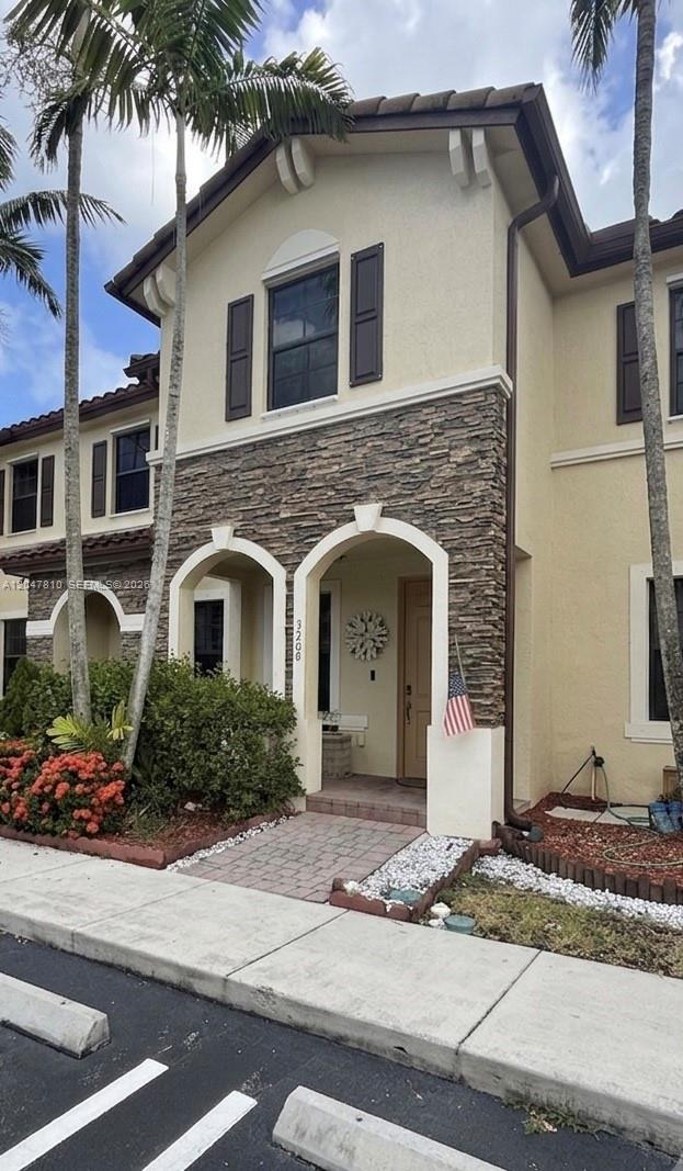 3208 Southeast 7th Street Homestead, FL 33033 - Photo 3 of 31