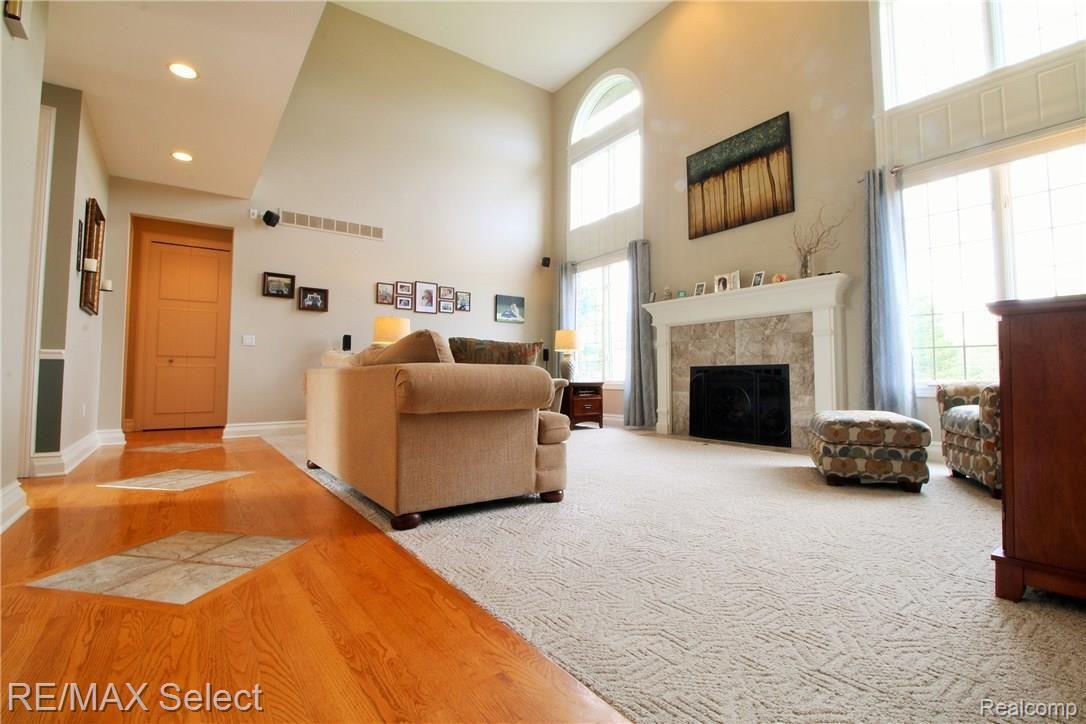 11575 Kings Colony Road Grand Blanc, MI 48439 - Photo 10 of 43 IMG_9920 (2).JPG