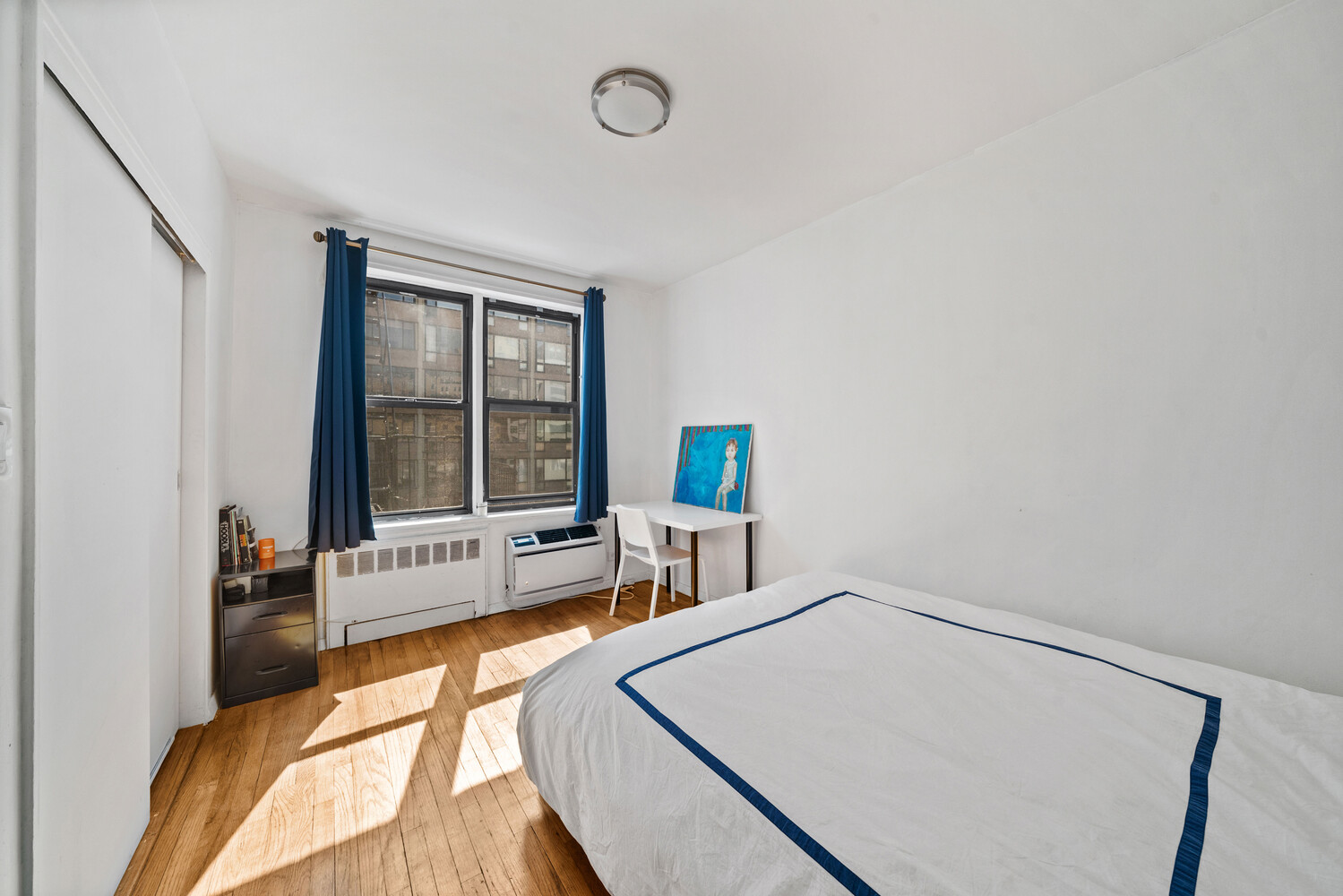 330 East 70th Street, Unit 6D Manhattan, NY 10021 - Photo 10 of 11