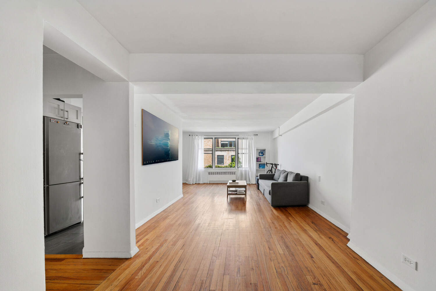 330 East 70th Street, Unit 6D Manhattan, NY 10021 - Photo 2 of 11