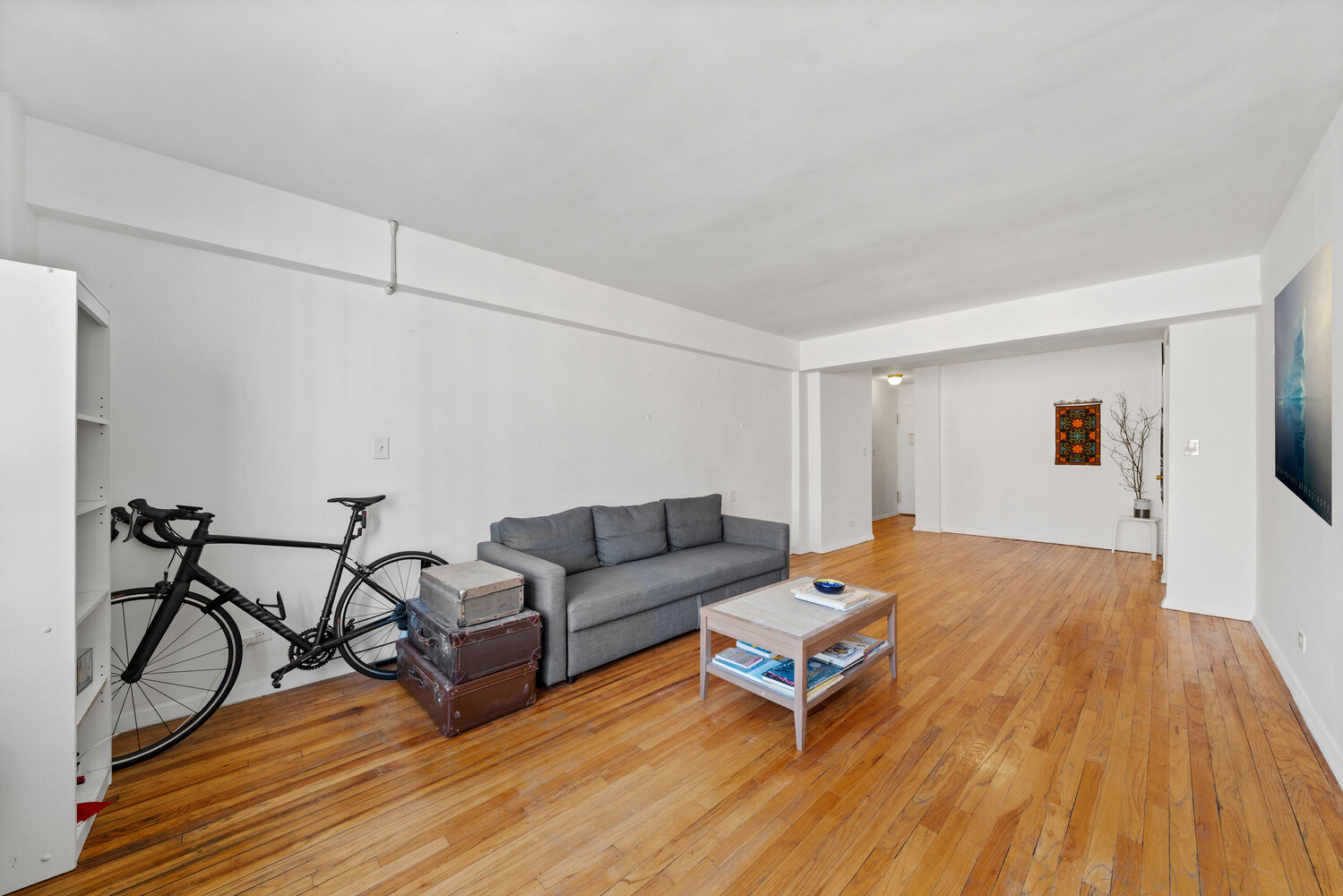 330 East 70th Street, Unit 6D Manhattan, NY 10021 - Photo 3 of 11