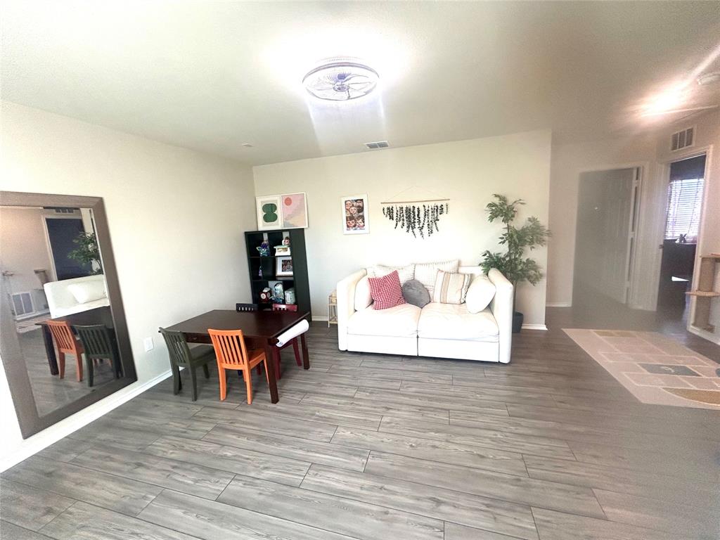 455 Manchester Street Van Alstyne, TX 75495 - Photo 18 of 21 Lots of room