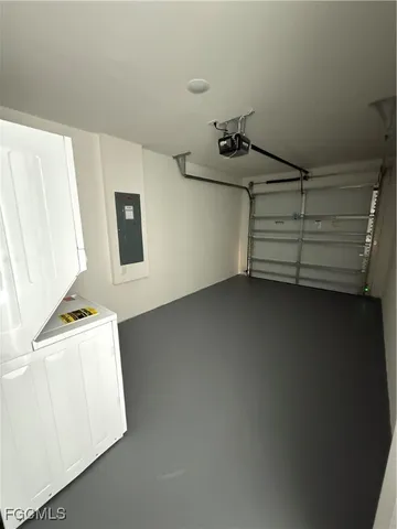 $1,800 | 418 Pinehurst Avenue, Lehigh Acres, FL 33974