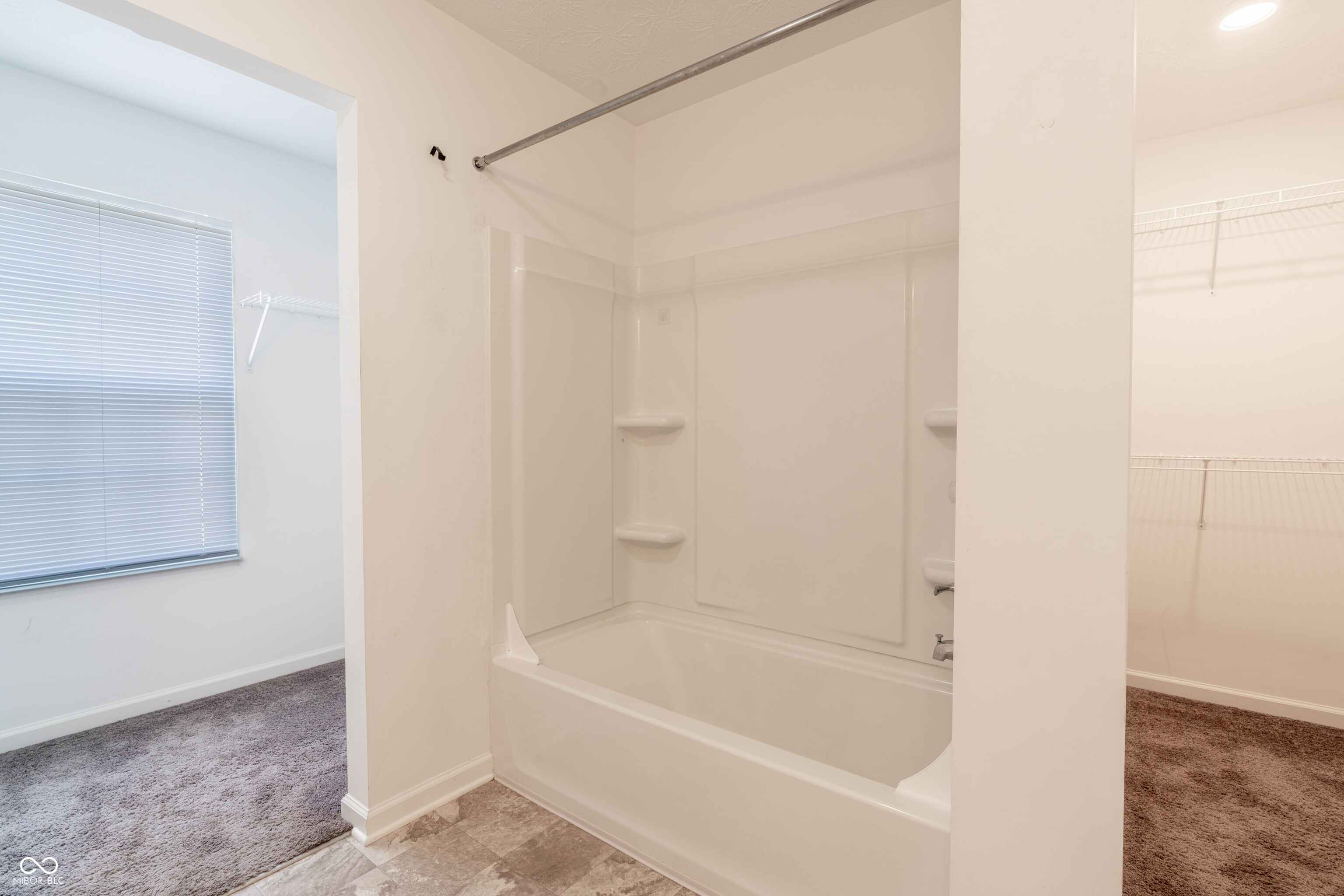 4148 Ashworth Lane Columbus, IN 47201 - Photo 25 of 43