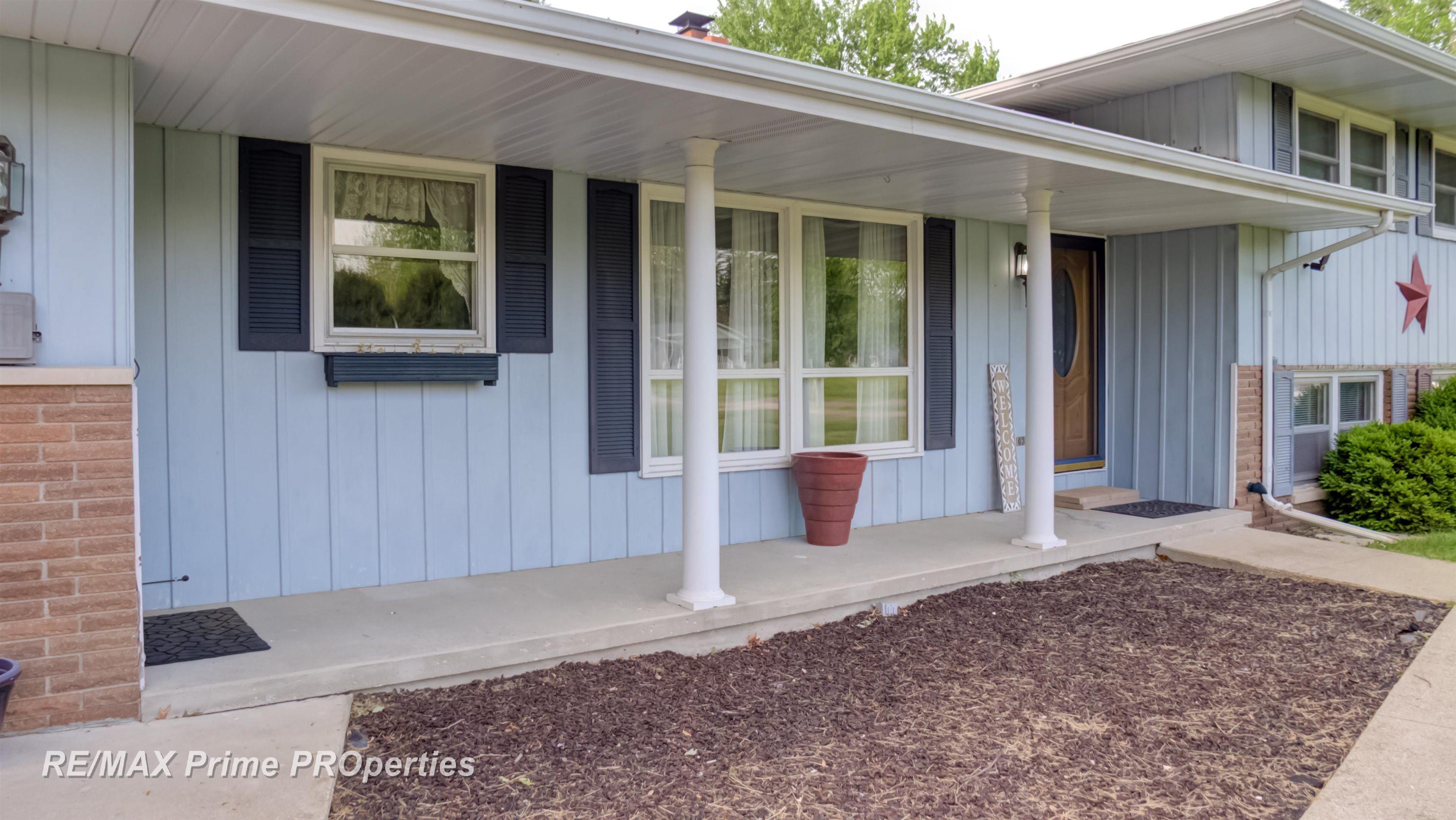 1062 Orth Road Saginaw, MI 48601 - Photo 4 of 55