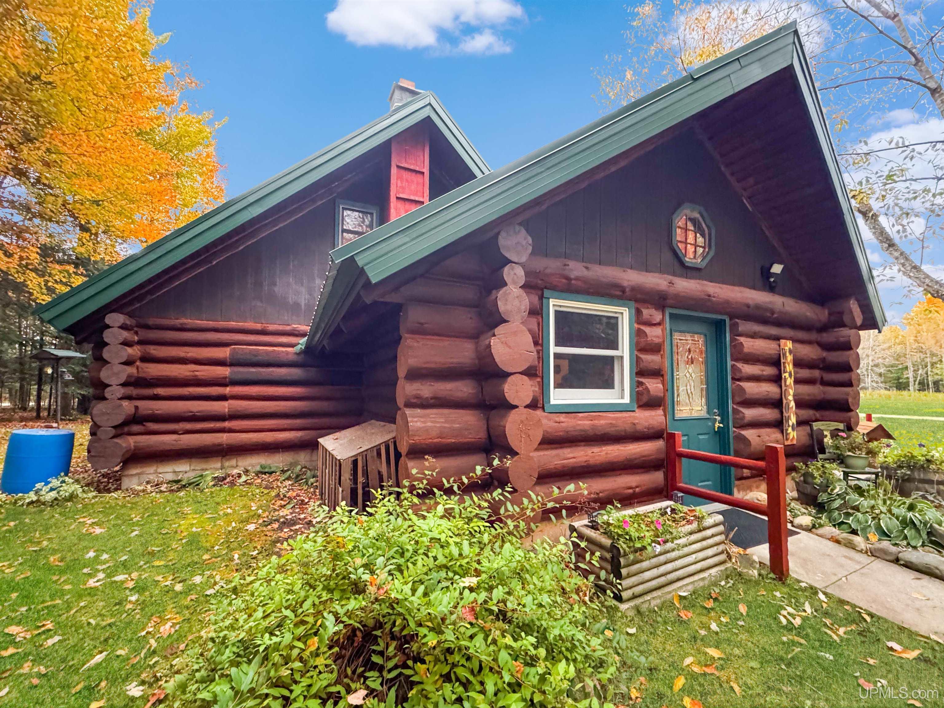 7159 Perkins 30.5 Road Rapid River, MI 49878 - Photo 3 of 27 Gallery Image 3