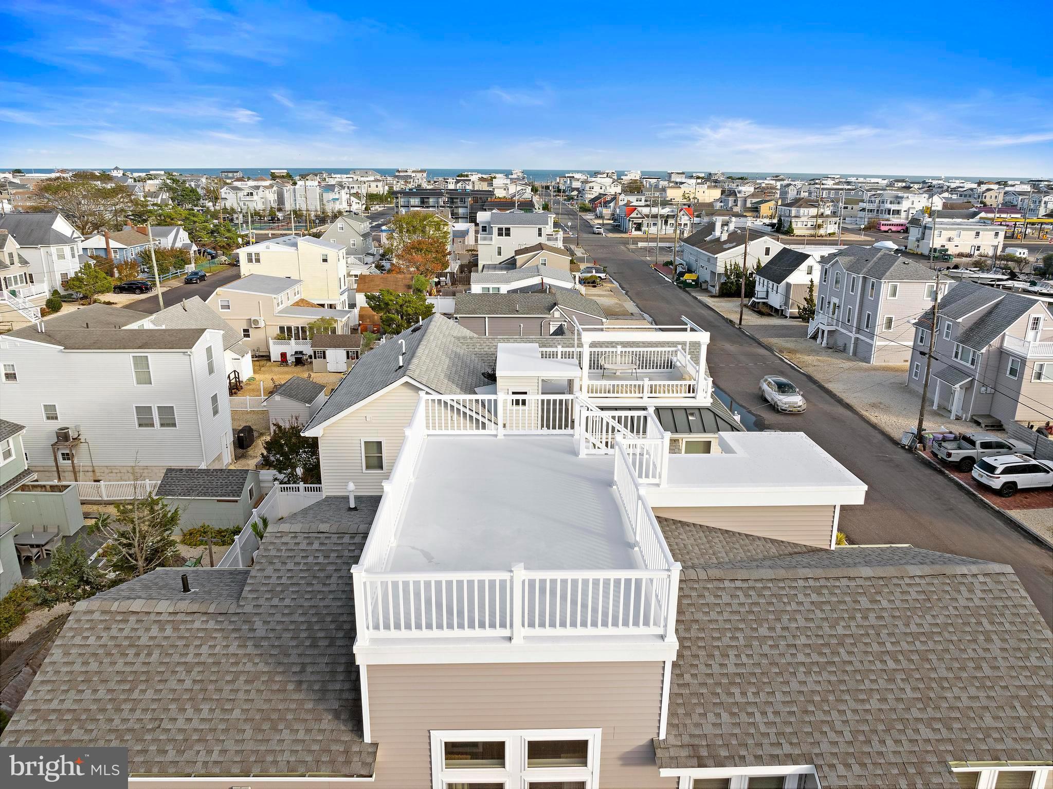 27 West 33rd Street Long Beach Township, NJ 08008 - Photo 52 of 83