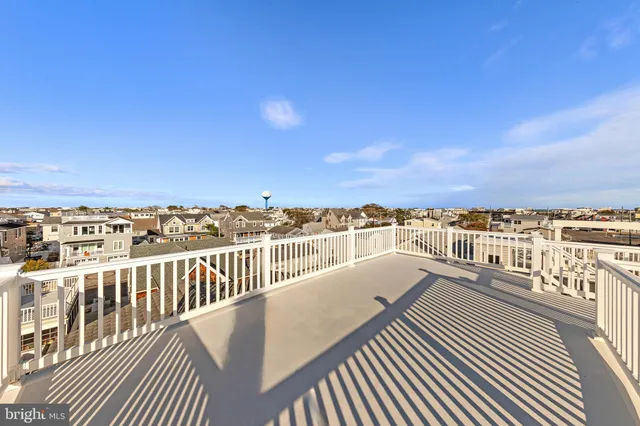 $2,100,000 | 27 West 33rd Street, Long Beach Township, NJ 08008