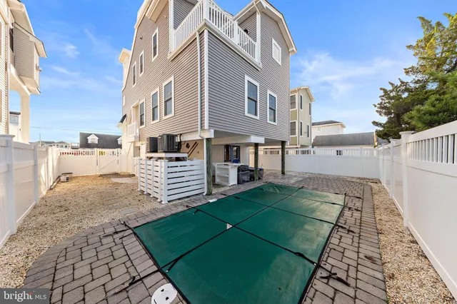 $2,100,000 | 27 West 33rd Street, Long Beach Township, NJ 08008