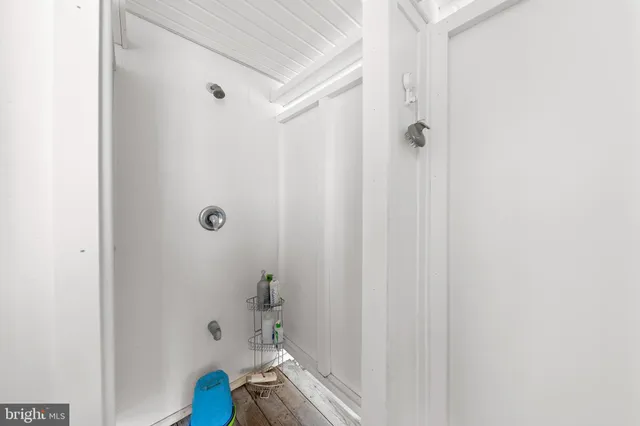 $2,100,000 | 27 West 33rd Street, Long Beach Township, NJ 08008