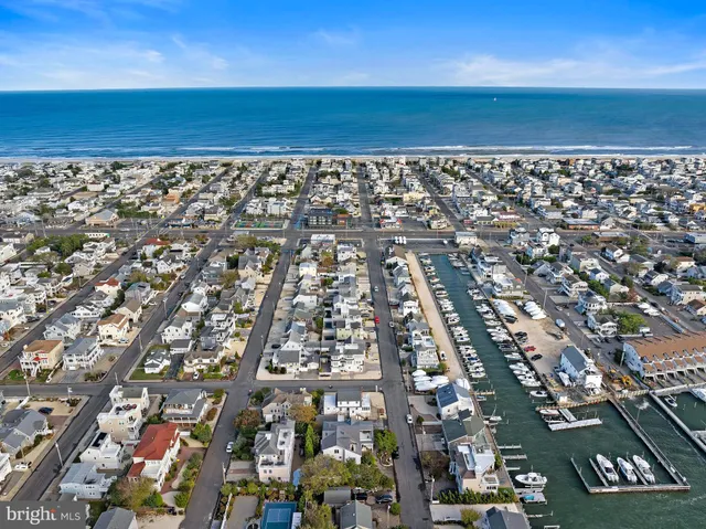 $2,100,000 | 27 West 33rd Street, Long Beach Township, NJ 08008