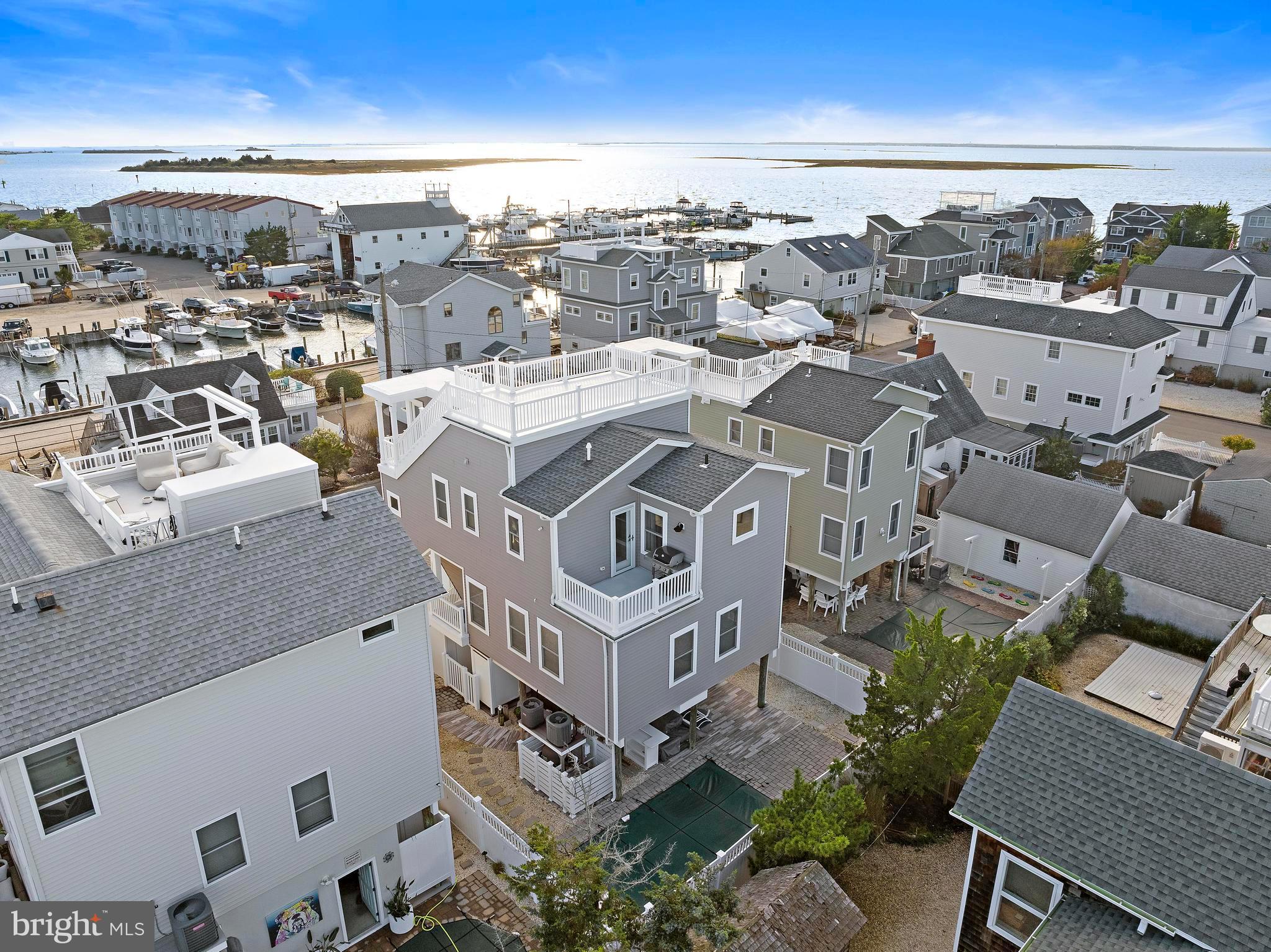 27 West 33rd Street Long Beach Township, NJ 08008 - Photo 79 of 83