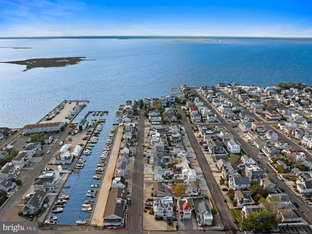 $2,100,000 | 27 West 33rd Street, Long Beach Township, NJ 08008