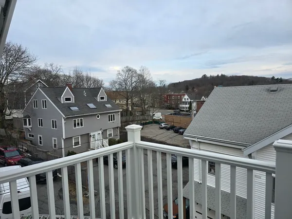$3,500 | 29 Appleton Street, Unit 3, Arlington, MA 02476