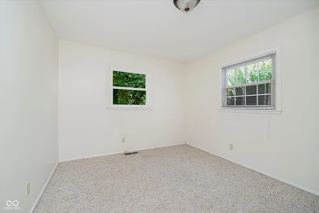 $262,900 | 810 Ernie Lu Avenue, Anderson, IN 46013