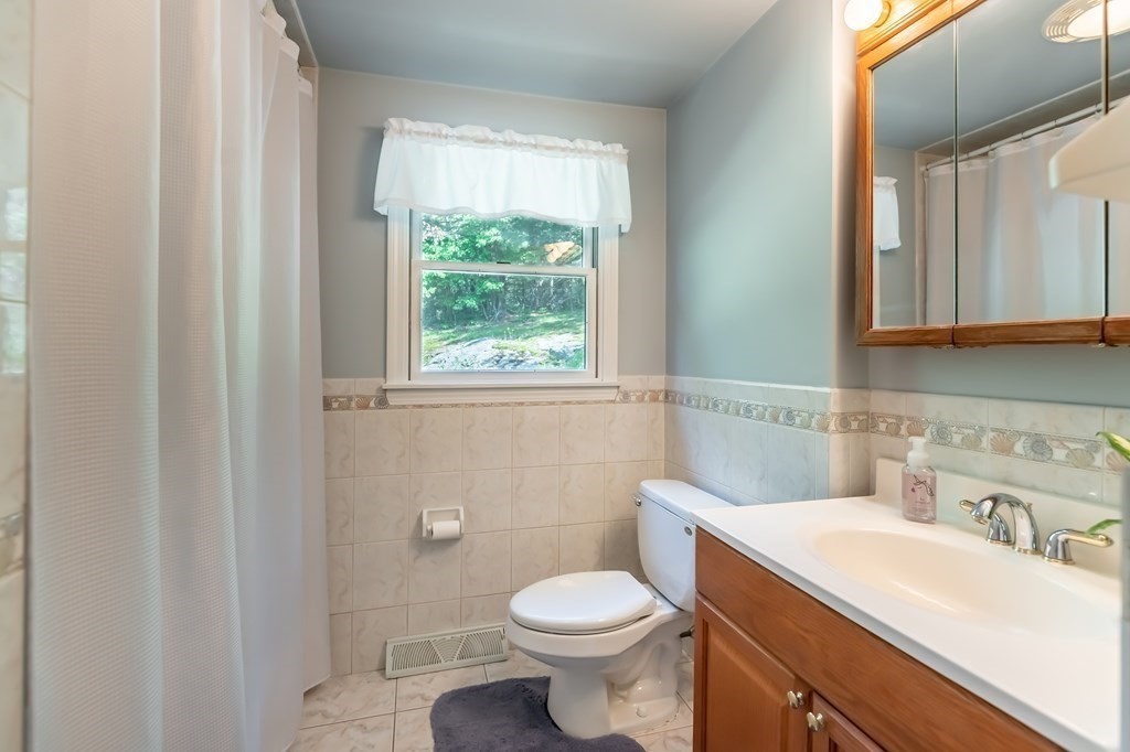 5 Fern Road Andover, MA 01810 - Photo 15 of 29