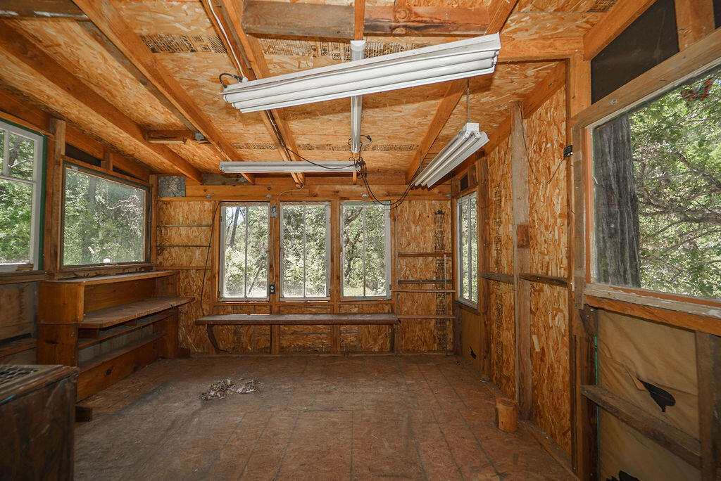 691 Lost Bridge Road Lewiston, CA 96052 - Photo 45 of 52 art studio