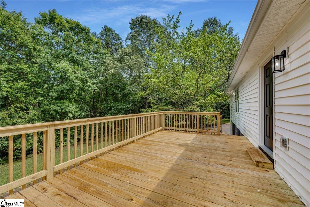 2400 Tigerville Road Travelers Rest, SC 29690 - Photo 32 of 36