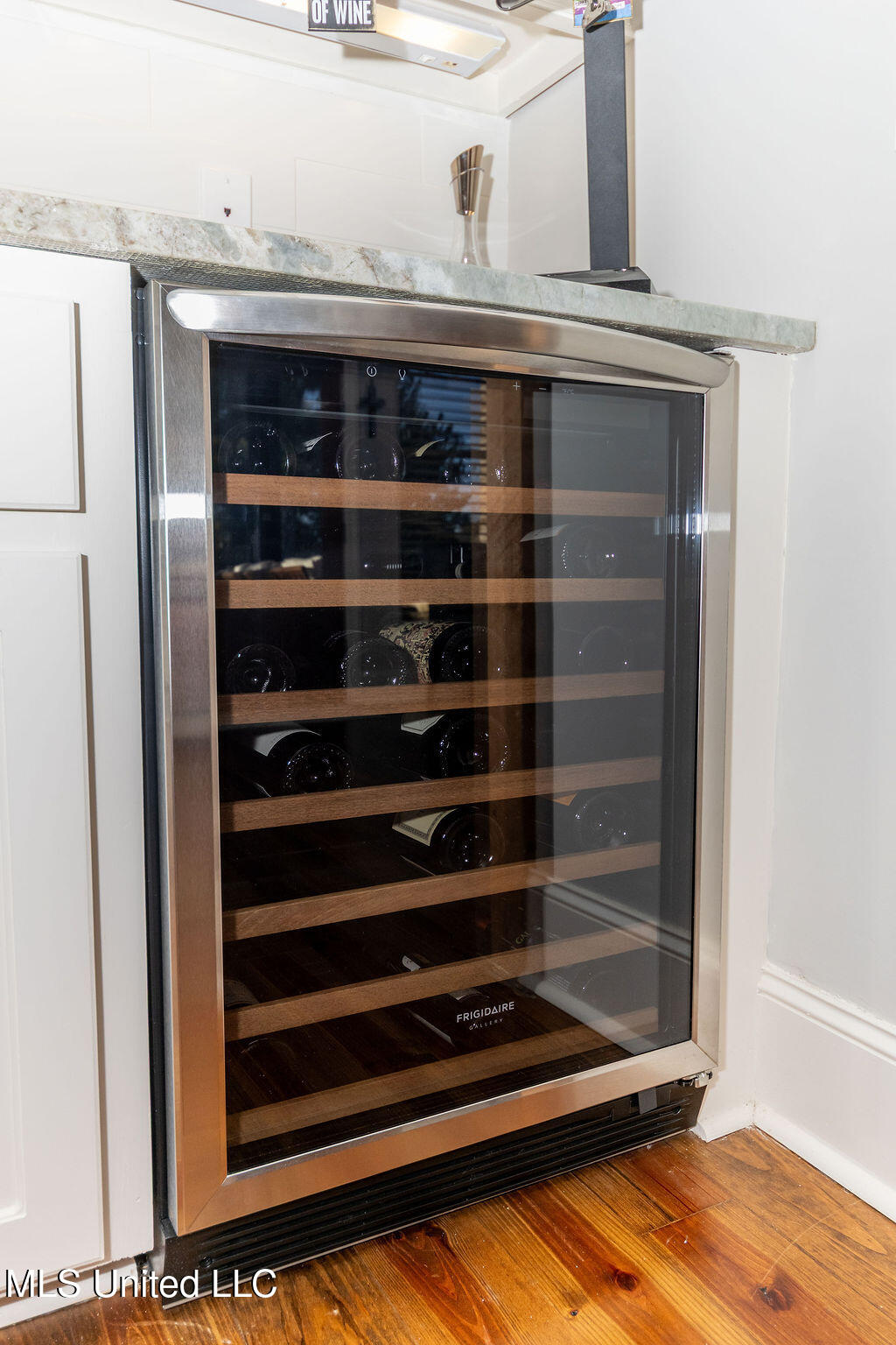 367 Caroline Boulevard Madison, MS 39110 - Photo 17 of 61 Wine Refrigerator