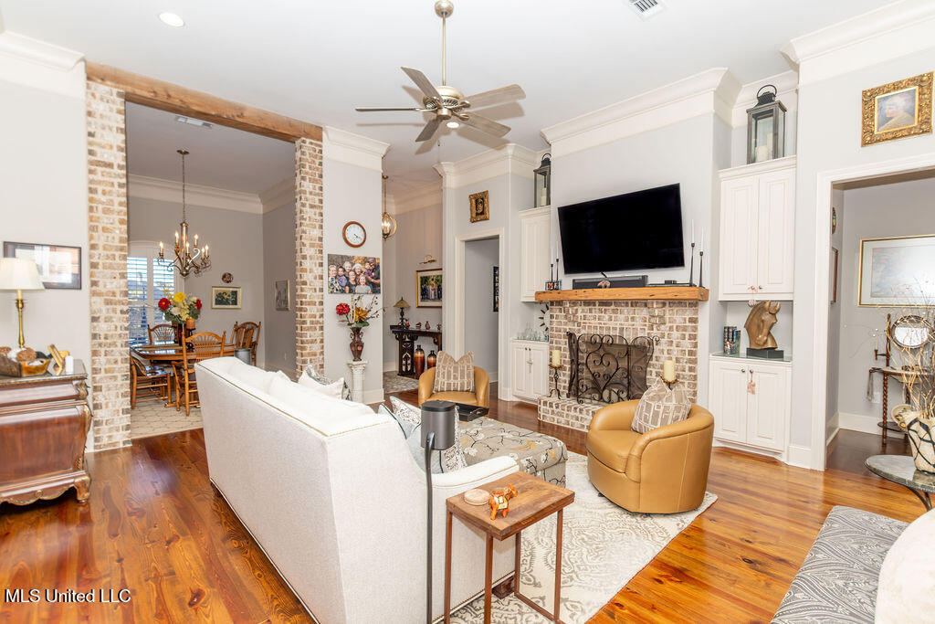 367 Caroline Boulevard Madison, MS 39110 - Photo 5 of 61 Family Room View #2