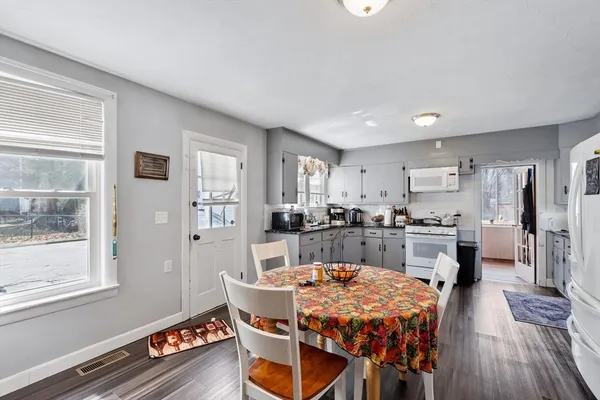 $620,000 | 21 Burnap Street, Fitchburg, MA 01420