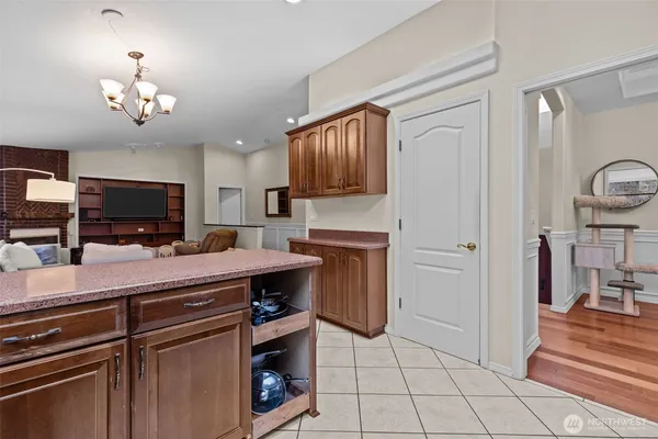 $999,000 | 4033 120th Place Southeast, Everett, WA 98208