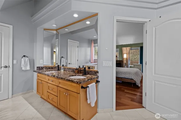 $999,000 | 4033 120th Place Southeast, Everett, WA 98208