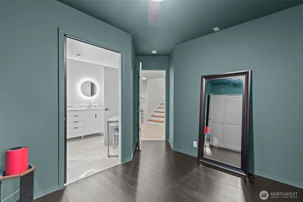 $999,000 | 4033 120th Place Southeast, Everett, WA 98208