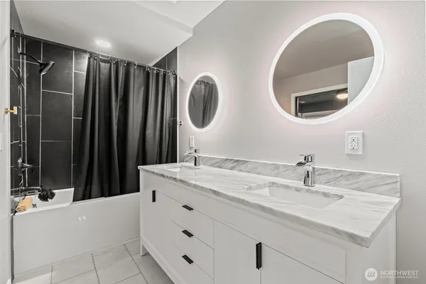 $999,000 | 4033 120th Place Southeast, Everett, WA 98208