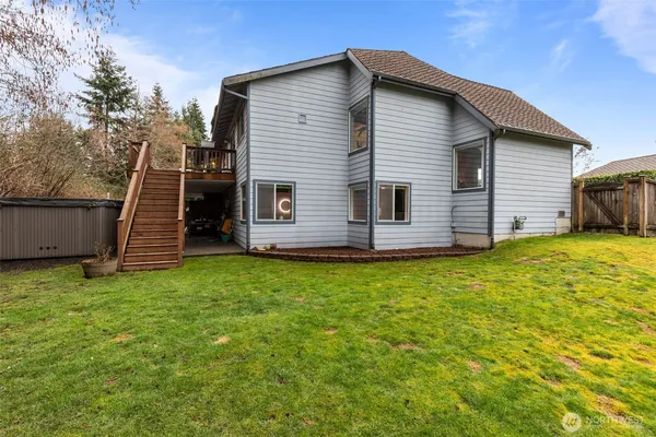 $999,000 | 4033 120th Place Southeast, Everett, WA 98208