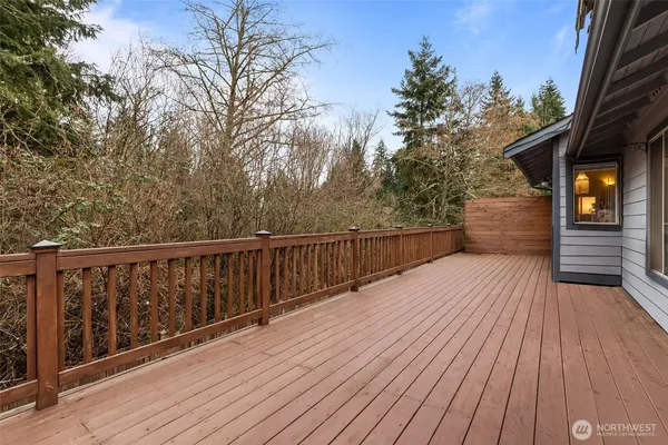 $999,000 | 4033 120th Place Southeast, Everett, WA 98208