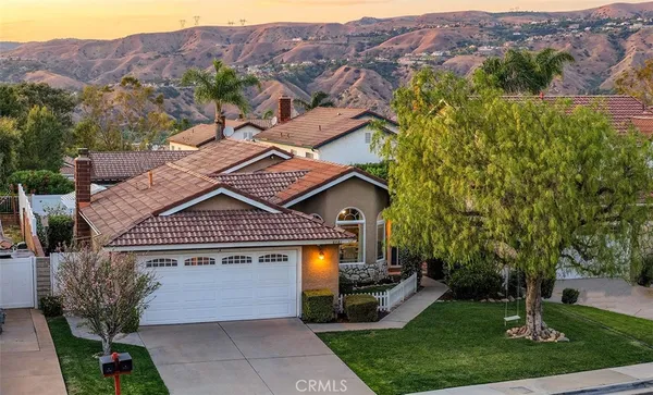 $1,050,000 | 8481 East Foothill Street, Anaheim Hills, CA 92808